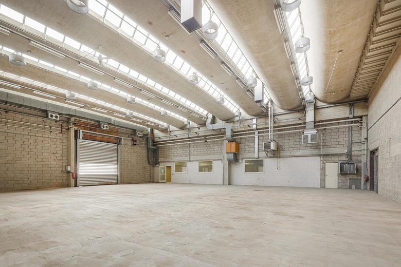 BedrijfsruimteaanBasisweg 34<br/> inAmsterdam