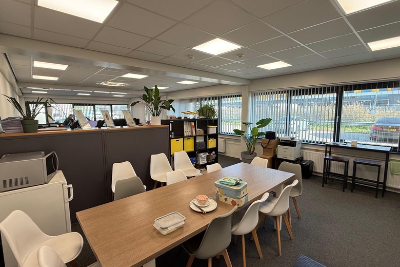 BedrijfsruimteaanRavenswade 130<br/> inNieuwegein