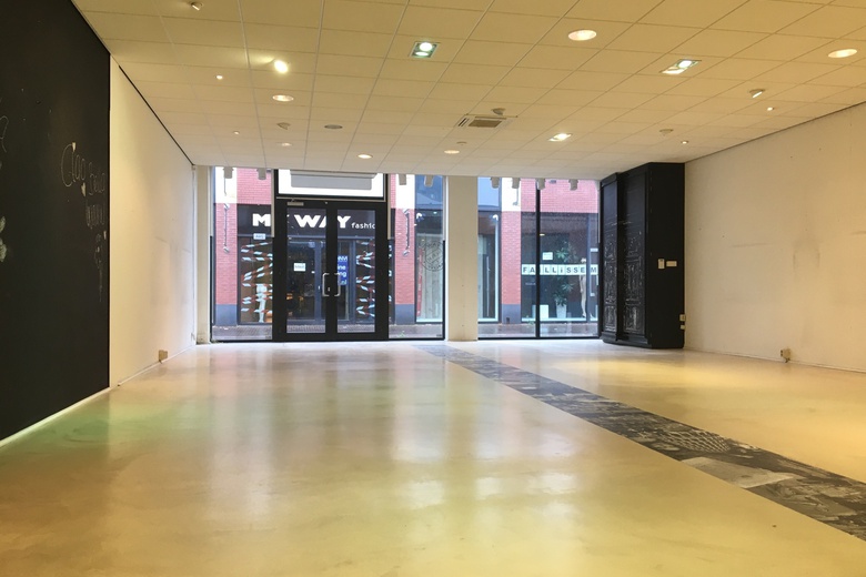 WinkelruimteaanCorridor 24 A<br/> inValkenswaard WinkelruimteaanCorridor 24 A<br/> inValkenswaard