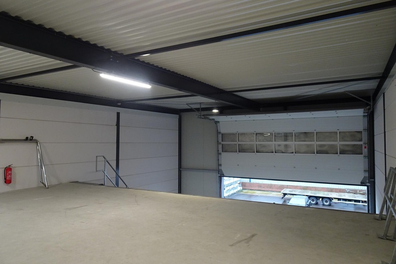 BedrijfsruimteaanJoh. Enschedeweg 112<br/> inUithoorn BedrijfsruimteaanJoh. Enschedeweg 112<br/> inUithoorn