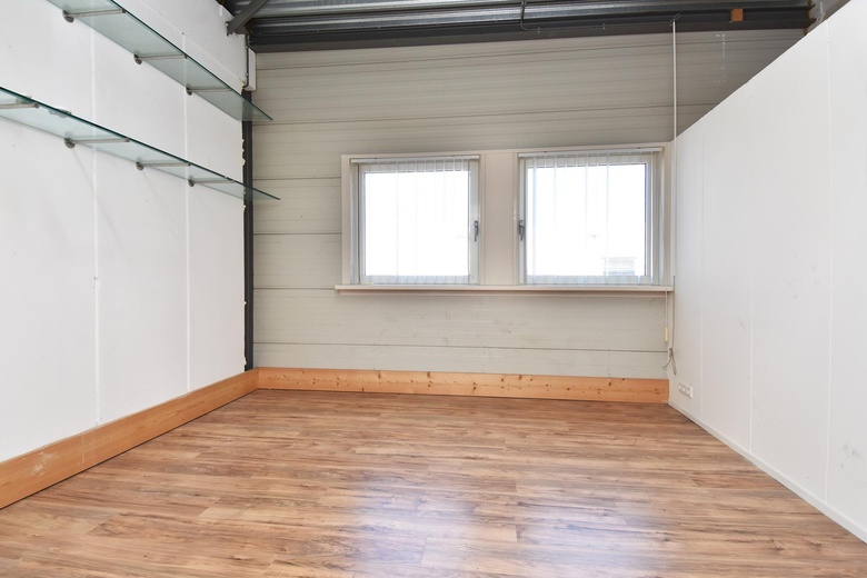 BedrijfsruimteaanCobbenhagenstraat 14<br/> inRijswijk BedrijfsruimteaanCobbenhagenstraat 14<br/> inRijswijk