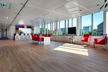 Bekijk foto 4 van Kennedyplein 1 - 13