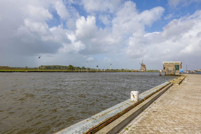 BedrijfsruimteaanNikkelweg 265<br/> inAlphen aan den Rijn