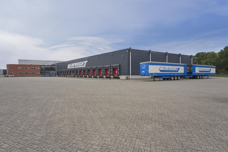 BedrijfsruimteaanMarga Klompéweg 11<br/> inTilburg BedrijfsruimteaanMarga Klompéweg 11<br/> inTilburg