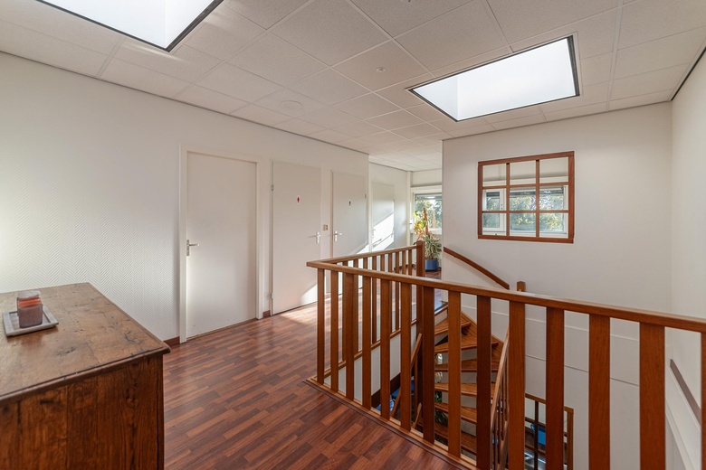 KantoorruimteaanZadelmakerstraat 64<br/> inVelserbroek