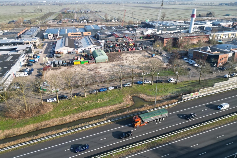 BedrijfsruimteaanLeeghwaterstraat 43 b<br/> inSliedrecht BedrijfsruimteaanLeeghwaterstraat 43 b<br/> inSliedrecht