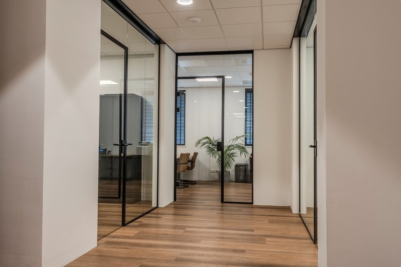 KantoorruimteaanWarwickstraat 15<br/> inSteenbergen KantoorruimteaanWarwickstraat 15<br/> inSteenbergen