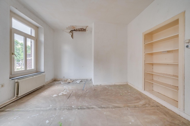 WinkelruimteaanGrotestraat 48 - 50<br/> inTegelen WinkelruimteaanGrotestraat 48 - 50<br/> inTegelen