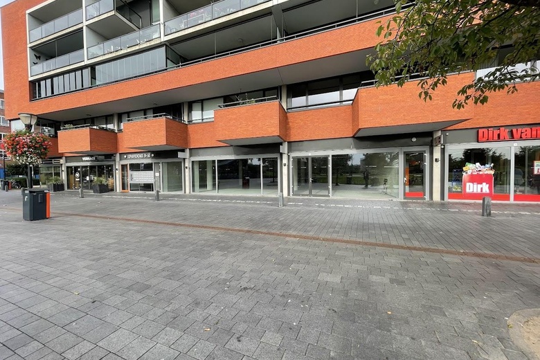 WinkelruimteaanSophiapromenade 80<br/> inHendrik-Ido-Ambacht WinkelruimteaanSophiapromenade 80<br/> inHendrik-Ido-Ambacht
