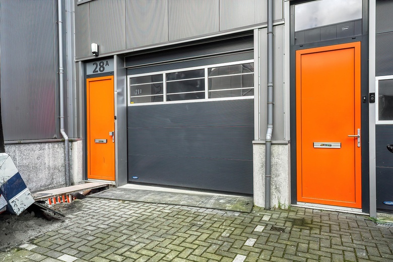 BedrijfsruimteaanIndustrieweg 28 a<br/> inVoorschoten