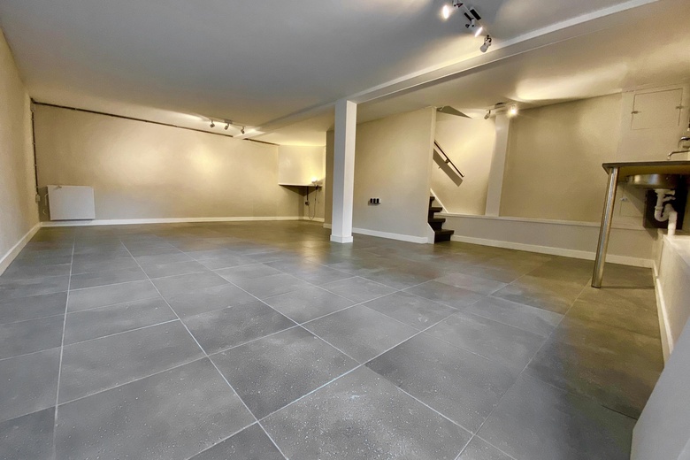 WinkelruimteaanBrugstraat 1<br/> inVolendam