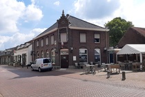 Bekijk foto 1 van eenheid 1 aan de Dorpstraat 61 in Heel