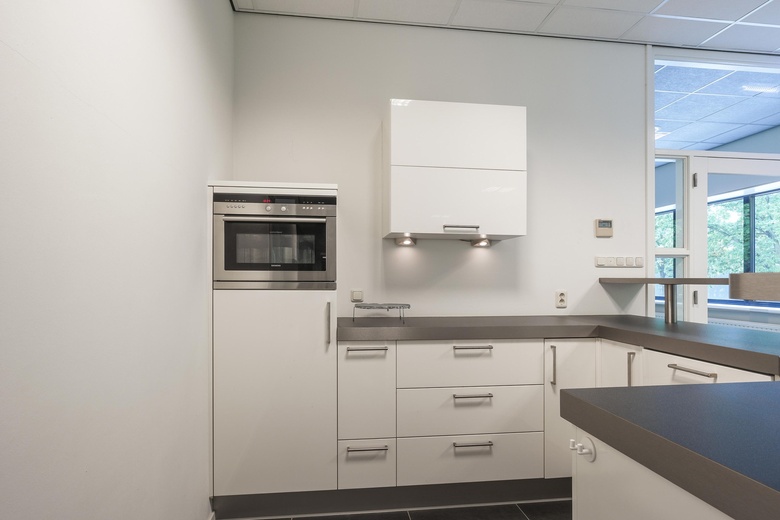 Bedrijfsruimte Tilburg - Gebroeders Salastraat 40 - Foto 15