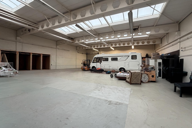 BedrijfsruimteaanPampuslaan 96<br/> inWeesp