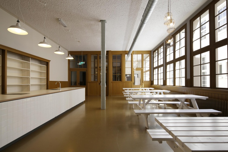 KantoorruimteaanWestzeedijk 497<br/> inRotterdam