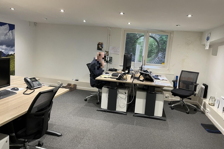 WinkelruimteaanHuizerweg 25 A<br/> inBussum WinkelruimteaanHuizerweg 25 A<br/> inBussum