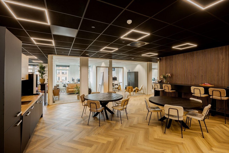 KantoorruimteaanZuiderzeelaan 15 - 25<br/> inZwolle KantoorruimteaanZuiderzeelaan 15 - 25<br/> inZwolle