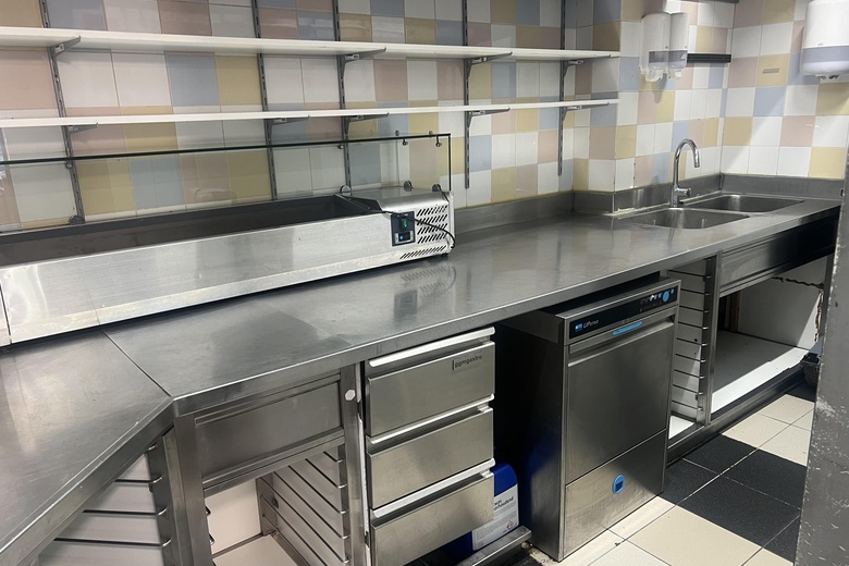 HorecaaanSamuel Esmeijerplein 16<br/> inRotterdam