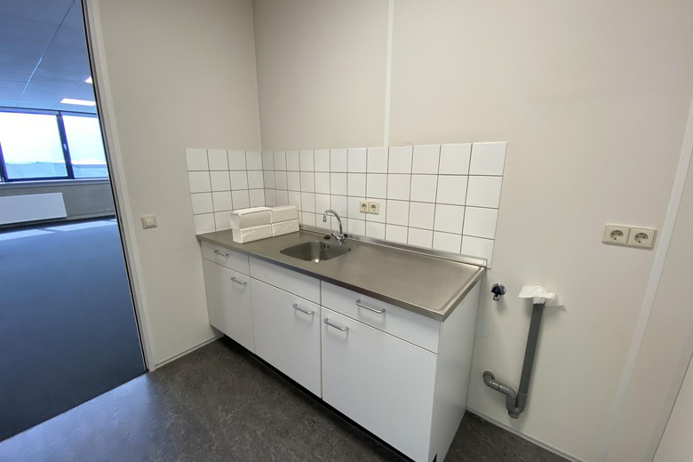 KantoorruimteaanRessenerbroek 26 d<br/> inHeteren KantoorruimteaanRessenerbroek 26 d<br/> inHeteren