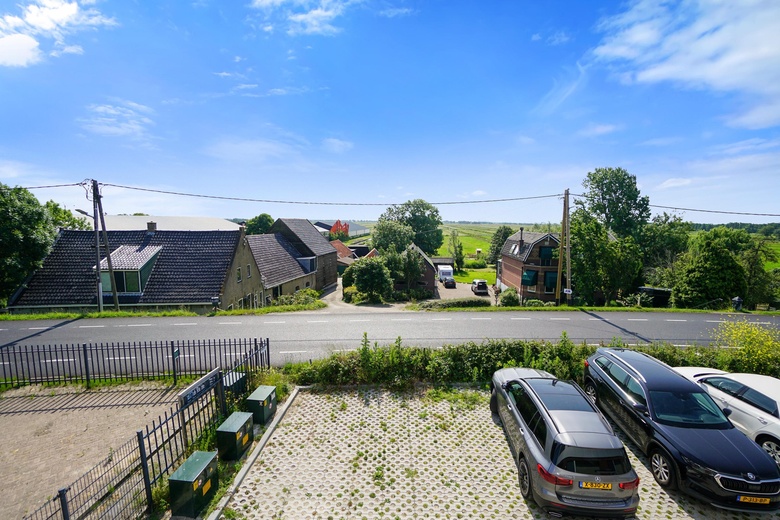 BedrijfsruimteaanMiddelblok 136 d<br/> inGouderak