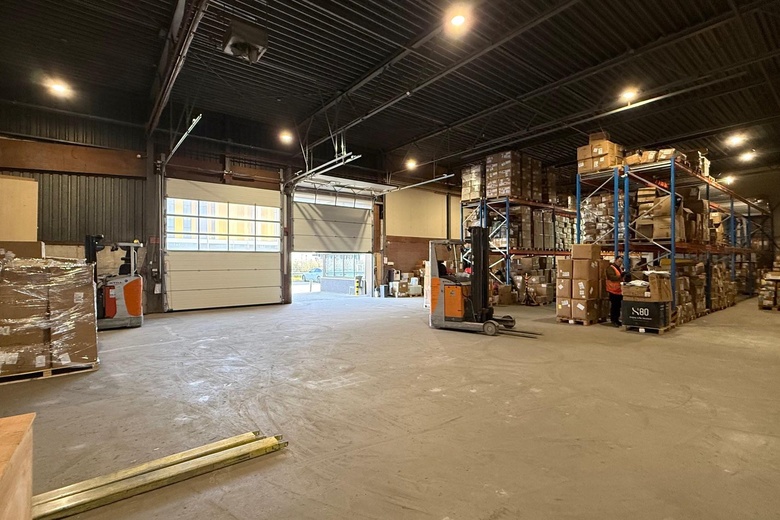 BedrijfsruimteaanRavenswade 130<br/> inNieuwegein