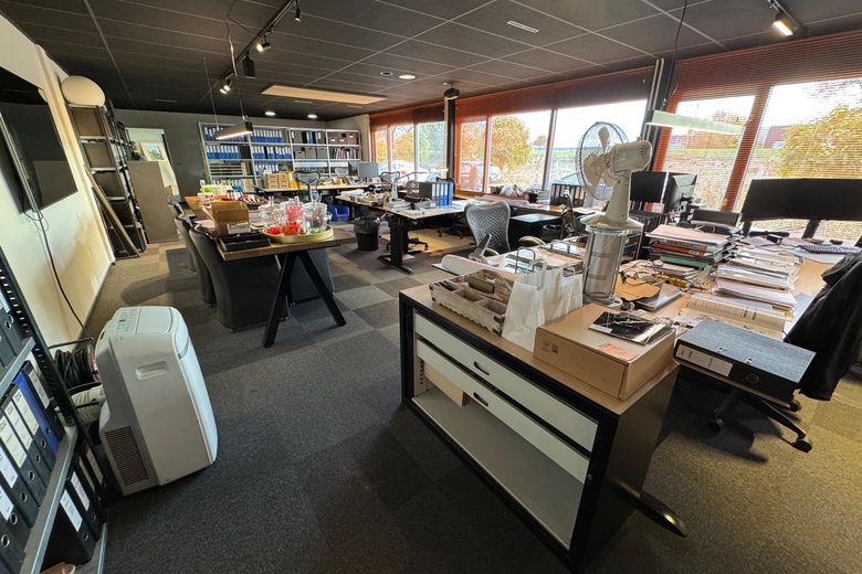 BedrijfsruimteaanElftweg 54<br/> inRaamsdonksveer