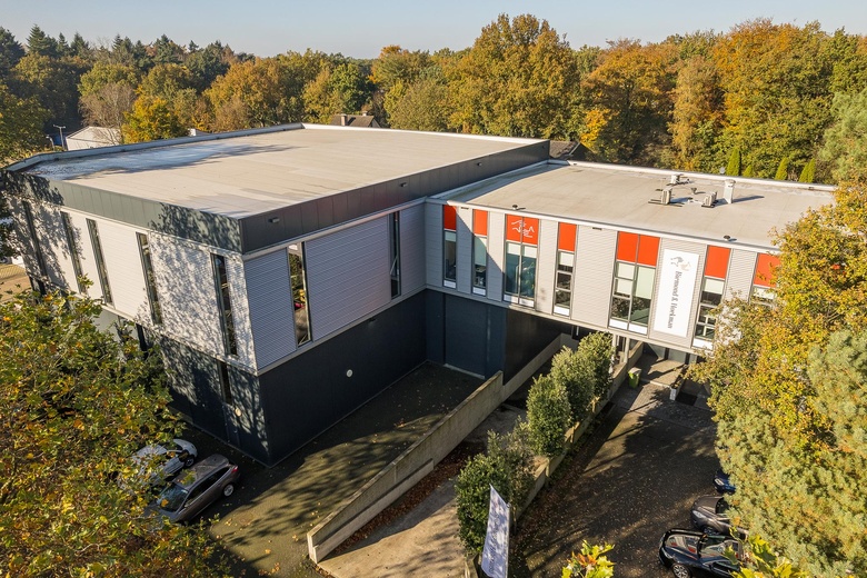 BedrijfsruimteaanAmperestraat 4<br/> inNunspeet BedrijfsruimteaanAmperestraat 4<br/> inNunspeet