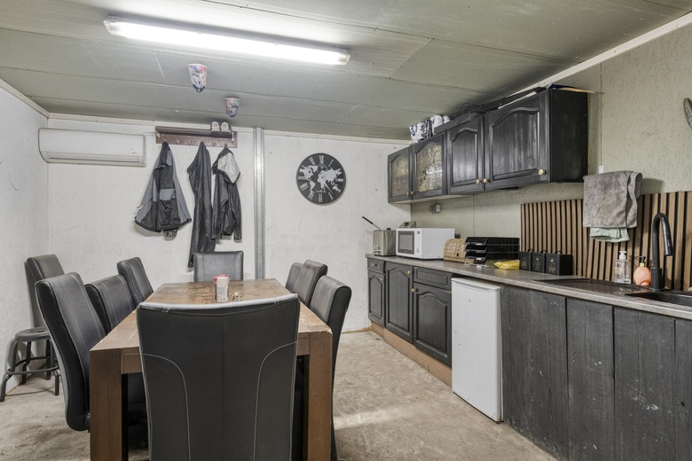 BedrijfsruimteaanBroekhuizerweg 1<br/> inDoesburg