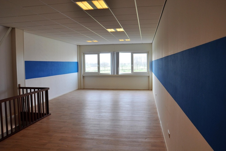 BedrijfsruimteaanDistributiestraat 51 a<br/> inGiessen BedrijfsruimteaanDistributiestraat 51 a<br/> inGiessen