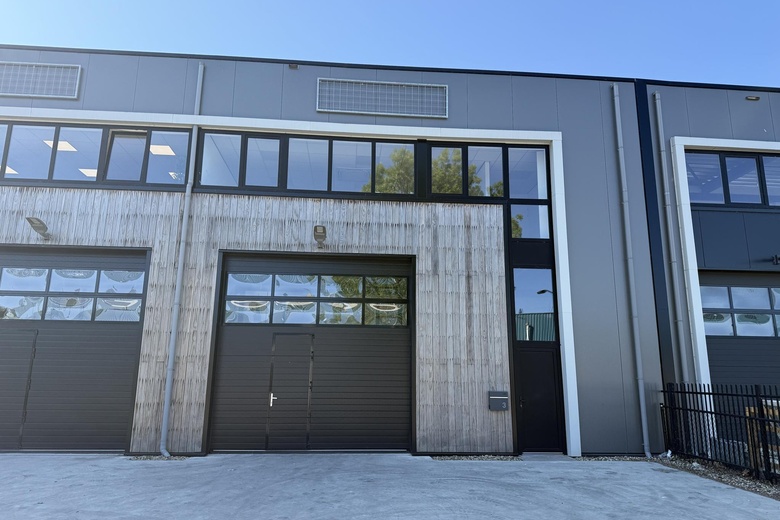 BedrijfsruimteaanRechtzaad 3<br/> inRoosendaal BedrijfsruimteaanRechtzaad 3<br/> inRoosendaal