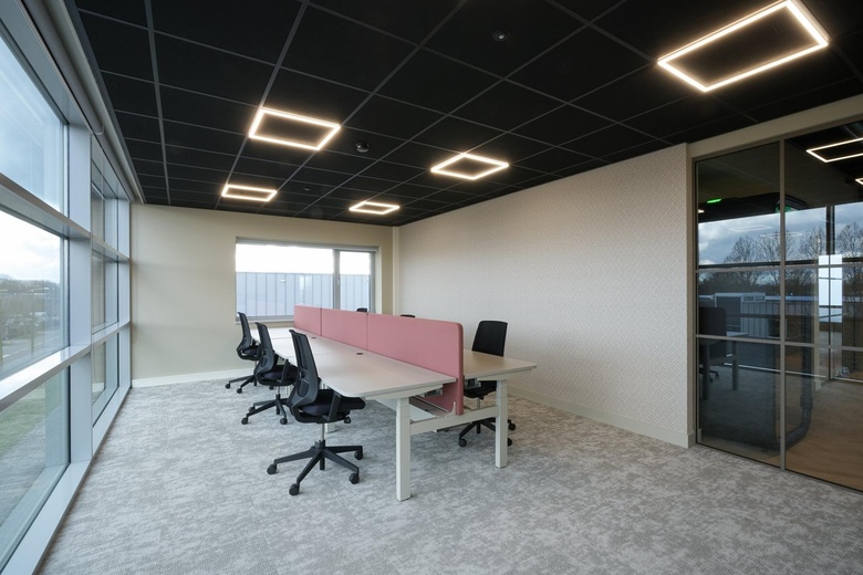 KantoorruimteaanDoornhoek 3745<br/> inVeghel KantoorruimteaanDoornhoek 3745<br/> inVeghel