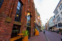 Bekijk foto 3 van Zijlstraat 49 Bekijk foto 3 van Zijlstraat 49