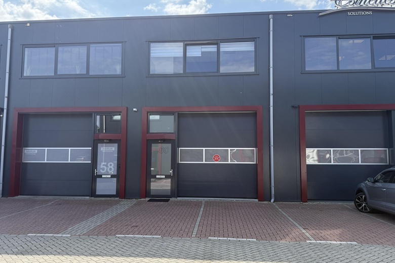 BedrijfsruimteaanSteenbakkerij 60<br/> inNieuwerkerk aan den IJssel