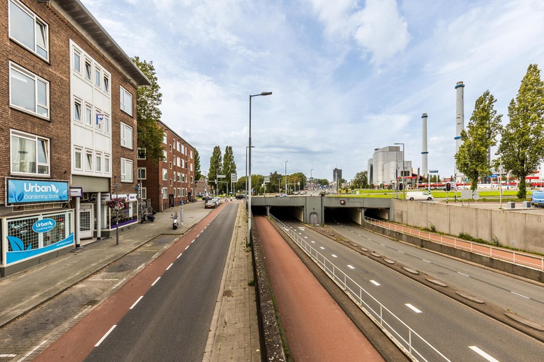 WinkelruimteaanPleinweg 240<br/> inRotterdam