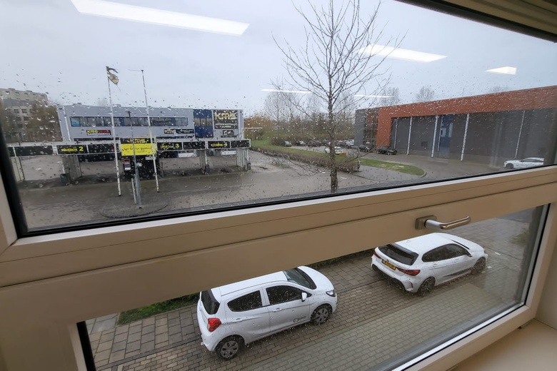 KantoorruimteaanEditiestraat 31<br/> inAlmere KantoorruimteaanEditiestraat 31<br/> inAlmere