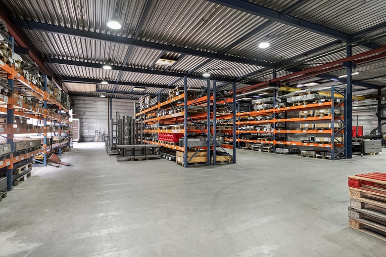 BedrijfsruimteaanVan Leeuwenhoekstraat 32<br/> inHarderwijk BedrijfsruimteaanVan Leeuwenhoekstraat 32<br/> inHarderwijk