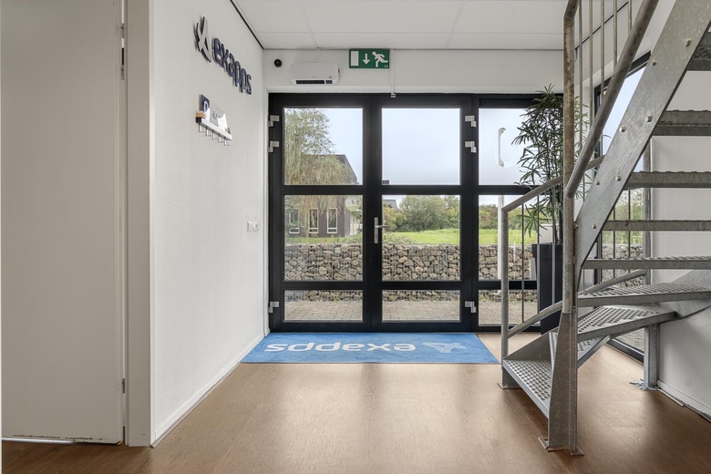 BedrijfsruimteaanExa 10<br/> inZevenaar