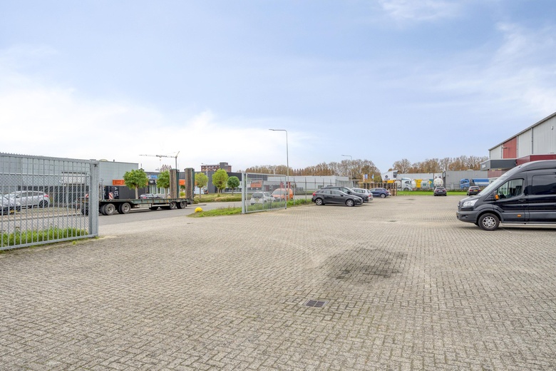 BedrijfsruimteaanTomeikerweg 31<br/> inGeleen