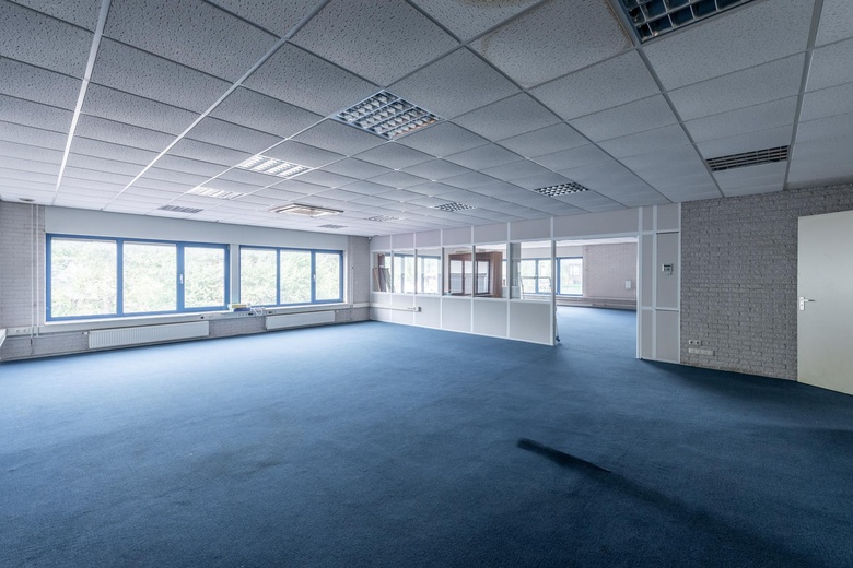 BedrijfsruimteaanIndustrieweg 100<br/> inSwifterbant