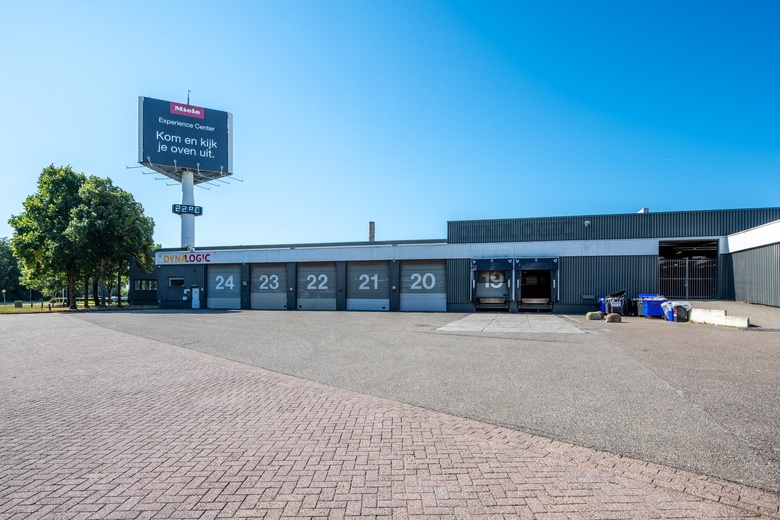 BedrijfsruimteaanLaanakkerweg 2<br/> inVianen BedrijfsruimteaanLaanakkerweg 2<br/> inVianen