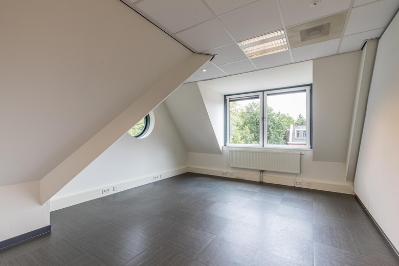 KantoorruimteaanLaan Blusse van Oud Alblas 2<br/> inSoesterberg