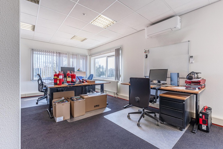 Bedrijfsruimteaande Maas 25 - 27<br/> inBest