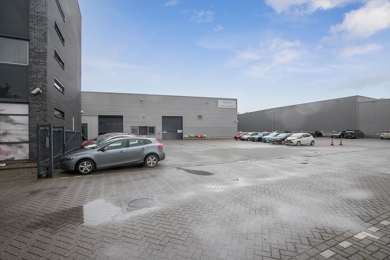 KantoorruimteaanWiebachstraat 9<br/> inKerkrade KantoorruimteaanWiebachstraat 9<br/> inKerkrade