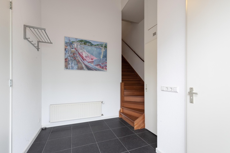 BedrijfsruimteaanPesetaweg 121<br/> inNieuw-Vennep