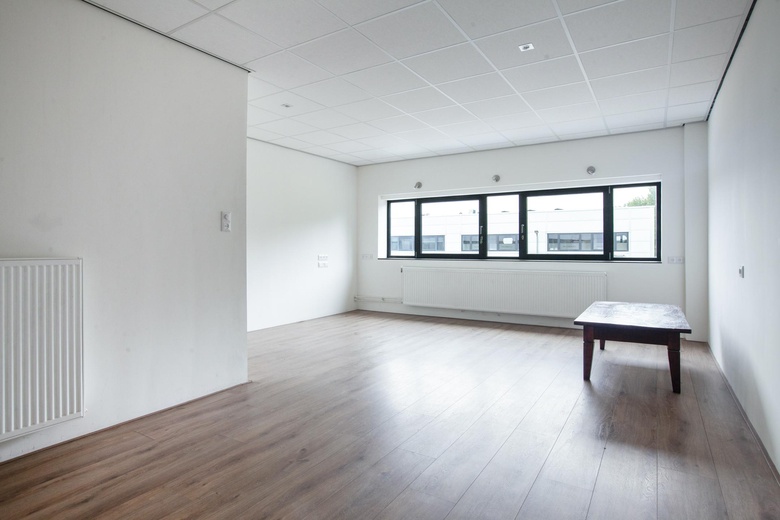 BedrijfsruimteaanLeeghwaterstraat 33 05<br/> inReeuwijk BedrijfsruimteaanLeeghwaterstraat 33 05<br/> inReeuwijk