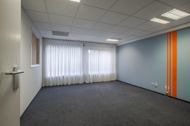 BedrijfsruimteaanReinaldstraat 20<br/> inVelp BedrijfsruimteaanReinaldstraat 20<br/> inVelp