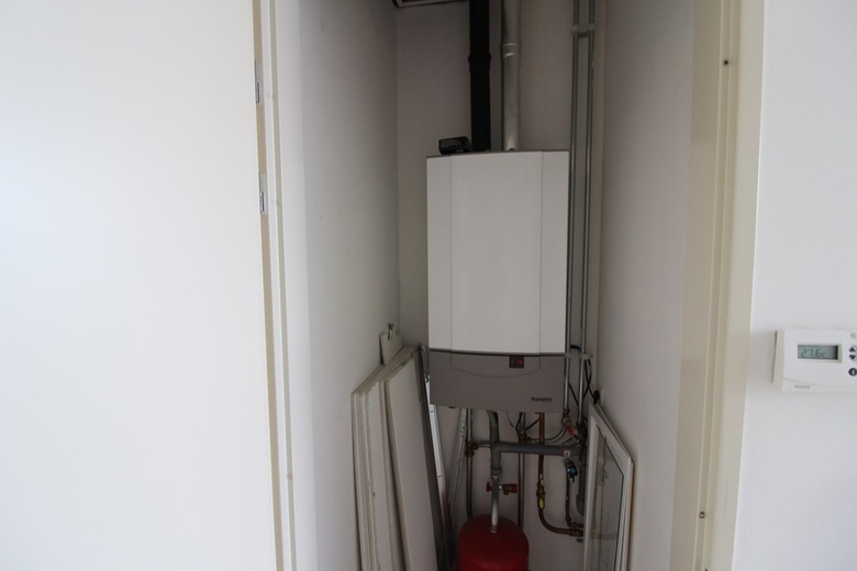 WinkelruimteaanBellstraat 2 D<br/> inVlaardingen