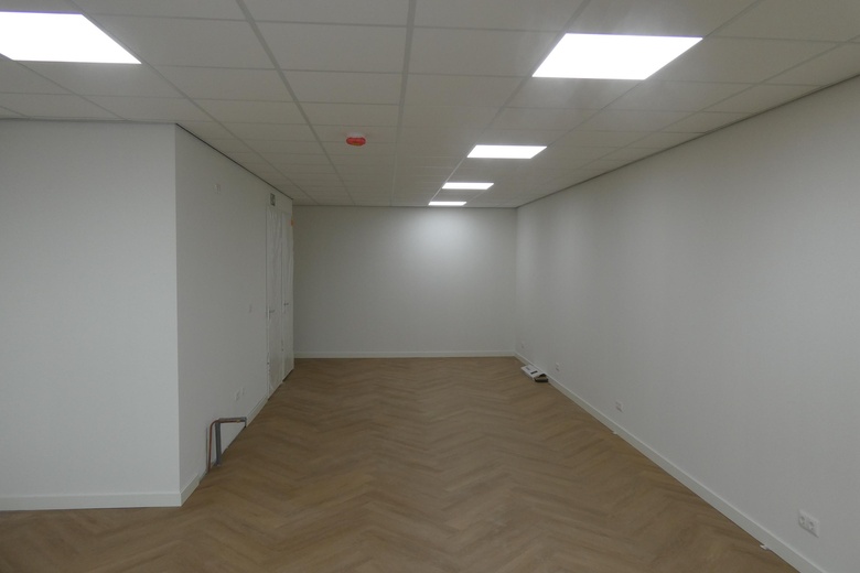 BedrijfsruimteaanJohn F. Kennedylaan 42<br/> inValkenswaard