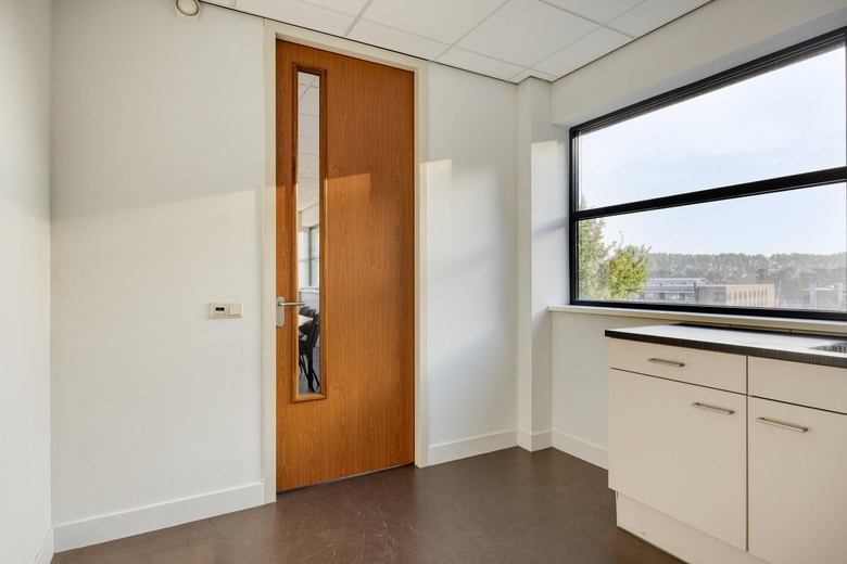 KantoorruimteaanVan Coulsterweg 11<br/> inAlblasserdam