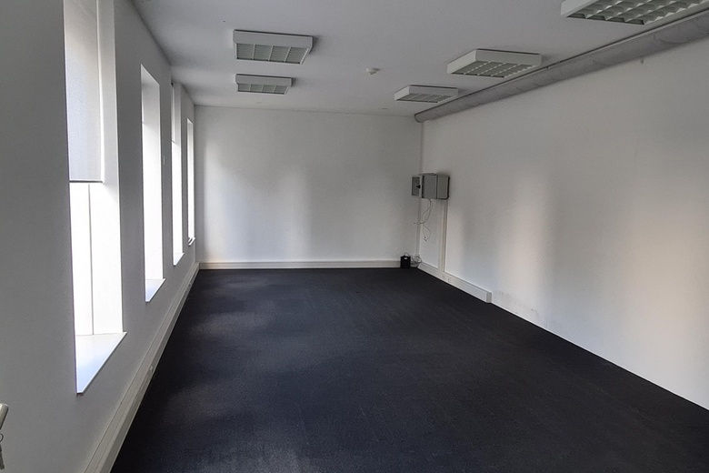 KantoorruimteaanAbe Lenstra boulevard 50<br/> inHeerenveen